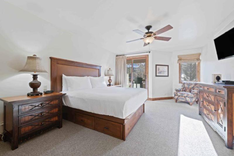 Kiva 221 By East West Hospitality Apartment Beaver Creek Exterior photo